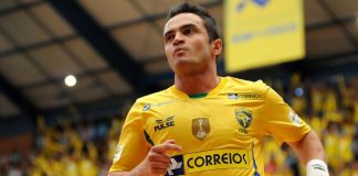 Brasília recebe o Jogo do Rei com o ídolo Falcão