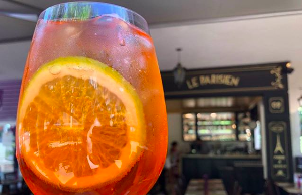 Le Parisien estende happy hour