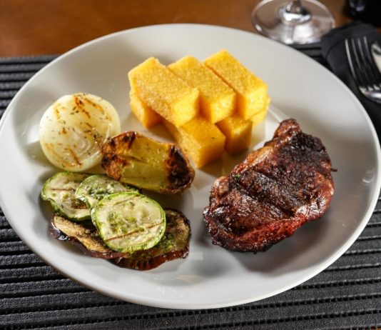 Carnaval: saiba onde comer antes de curtir a folia