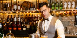 Southside lança carta com drinks de Campari