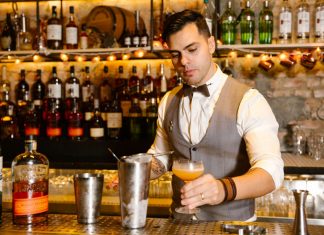 Southside lança carta com drinks de Campari