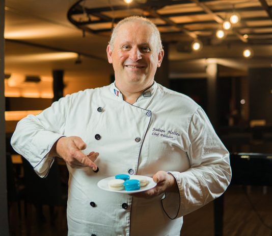 Chef francês Fabien Helleu assina menu da Delicatus Confeitaria