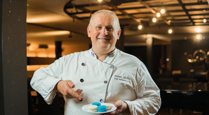 Chef francês Fabien Helleu assina menu da Delicatus Confeitaria
