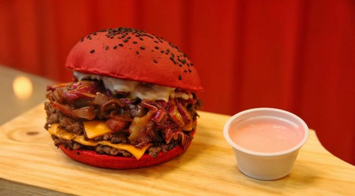 Dia dos Namorados: Chama Smash Burguer lança burguer afrodisíaco