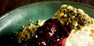 Vinnys Pizzeria oferece cheesecake para encomendas de Natal