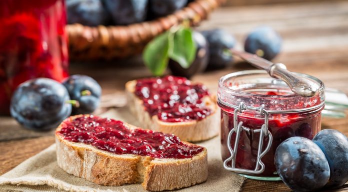 Motivos para inserir a ameixa na rotina e começar o ano da melhor forma