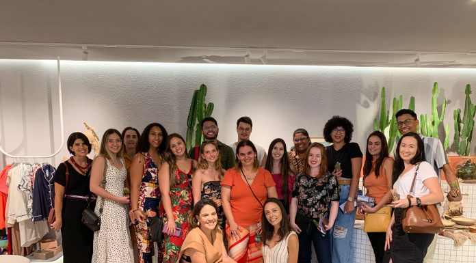 Estudantes de arquitetura visitam o Espaço Sebrae na CASACOR