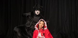 Chapeuzinho Vermelho espera a criançada no Teatro Brasília Shopping