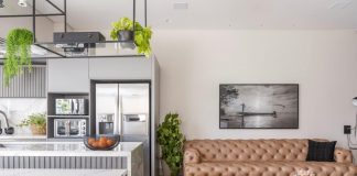 Escritório Camanho Arquitetura assina apartamento em São Paulo