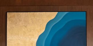 Exposição de Marina Saback leva arte abstrata e dinamismo ao Espaço Cultural Renato Russo