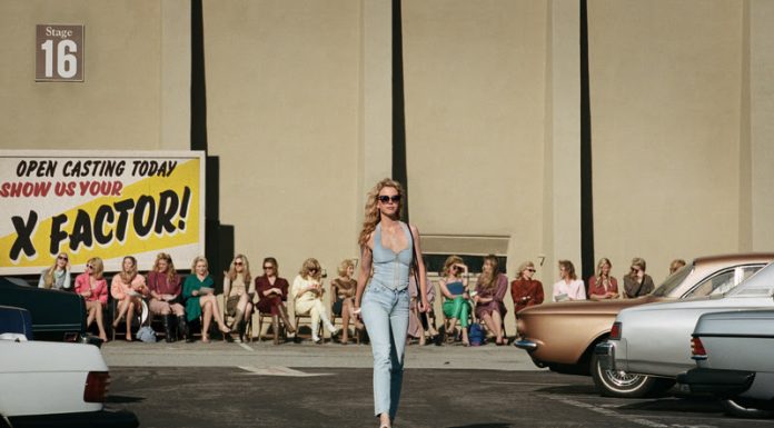 MaXXXine: Universal Pictures divulga estreia no Brasil