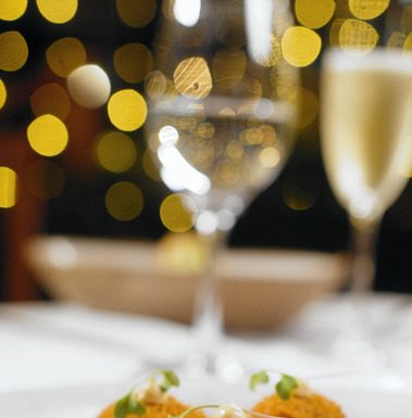 Dom Francisco Restaurante oferece menu especial para os namorados