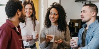 ‘Entre Vírgulas’ promove debate sobre processos eficientes e networking