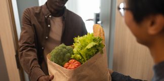 Cresce demanda por delivery de supermercado