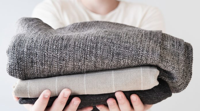 Campanha une beleza e solidariedade para aquecer o inverno de famílias