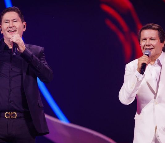Brasília recebe encontro de Edson & Hudson e Gian & Giovani em noite especial