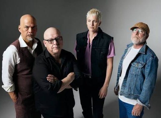 Pixies em Brasília: Pílulas do Porão traz a banda pioneira do rock alternativo ao Nilson Nelson